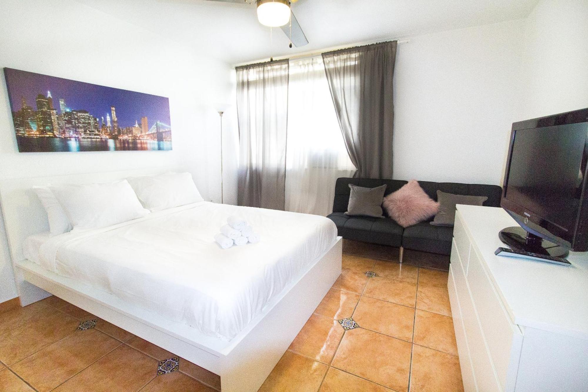 713 Miami Beach Apartments ภายนอก รูปภาพ